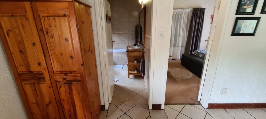 3 Bedroom Property for Sale in Schoemansville North West
